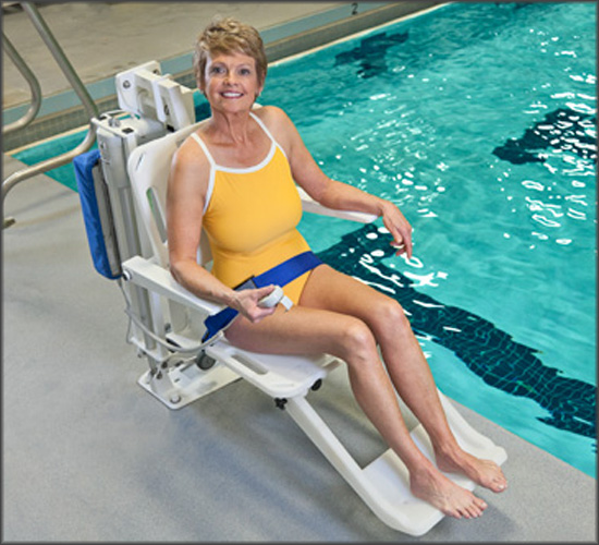 Mobility123 Offers ADA Compliant Pool Lifts