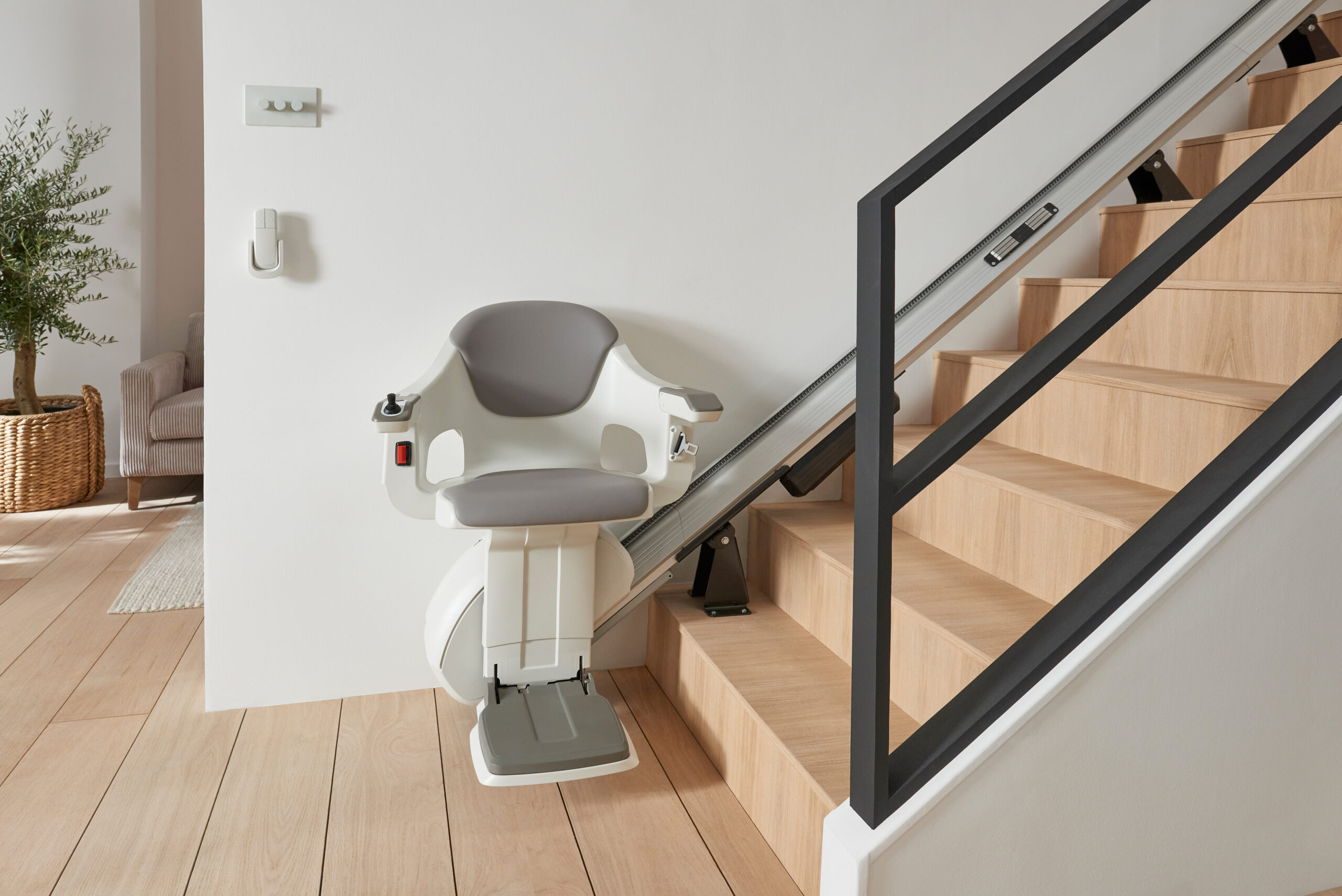 AccessBDD HomeGlide Stairlift